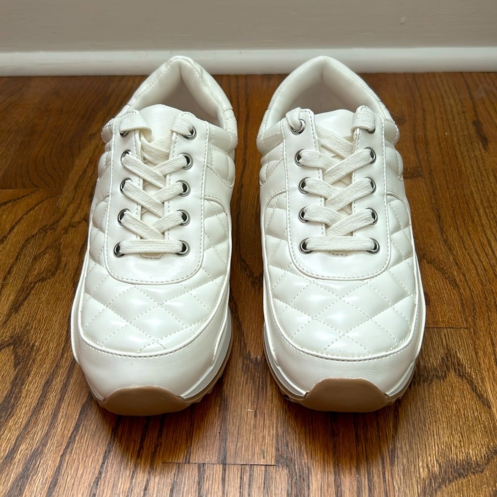 Brand new Crown & Ivy sneakers